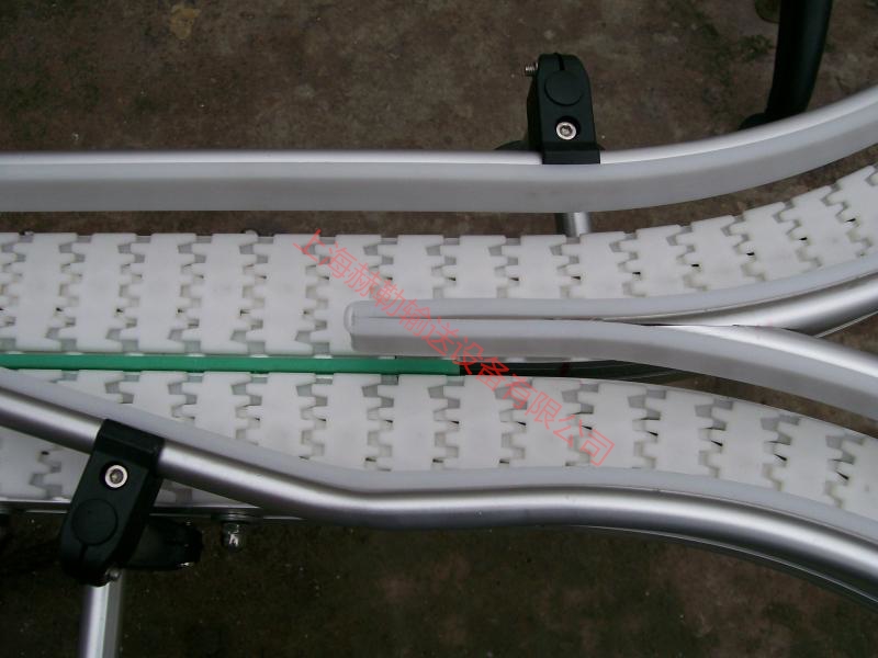 擋板板式輸送機(jī)、不銹鋼面板輸送機(jī)、提升板鏈輸送機(jī)